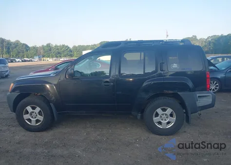 2007 Nissan Xterra S z USA, uszkodzony, nr VIN 5N1AN08WX7C504770